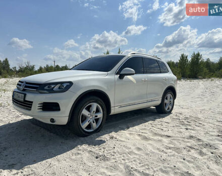 Белый Фольксваген Туарег, объемом двигателя 3.6 л и пробегом 133 тыс. км за 14000 $, фото 14 на Automoto.ua