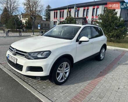 Белый Фольксваген Туарег, объемом двигателя 2.97 л и пробегом 260 тыс. км за 19200 $, фото 11 на Automoto.ua