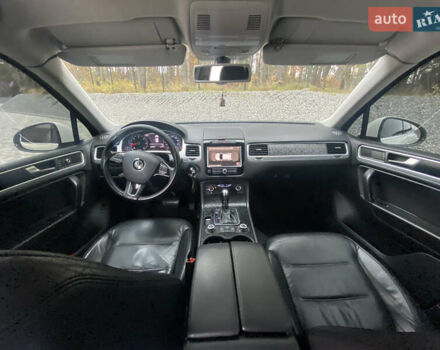 Белый Фольксваген Туарег, объемом двигателя 2.97 л и пробегом 231 тыс. км за 19700 $, фото 5 на Automoto.ua