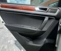 Білий Фольксваген Туарег, об'ємом двигуна 2.97 л та пробігом 257 тис. км за 15490 $, фото 45 на Automoto.ua