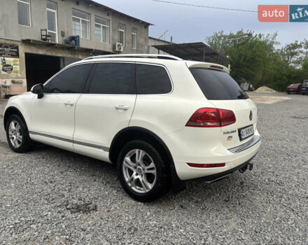 Білий Фольксваген Туарег, об'ємом двигуна 2.97 л та пробігом 296 тис. км за 16800 $, фото 7 на Automoto.ua