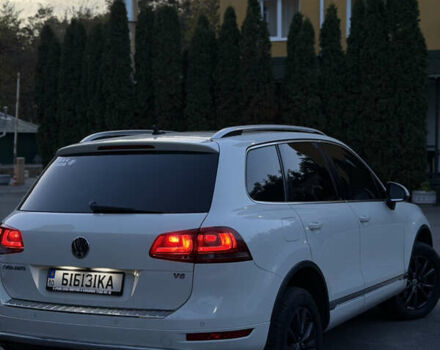 Белый Фольксваген Туарег, объемом двигателя 3.6 л и пробегом 296 тыс. км за 12900 $, фото 12 на Automoto.ua