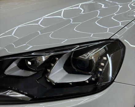 Белый Фольксваген Туарег, объемом двигателя 2.97 л и пробегом 3 тыс. км за 19000 $, фото 10 на Automoto.ua