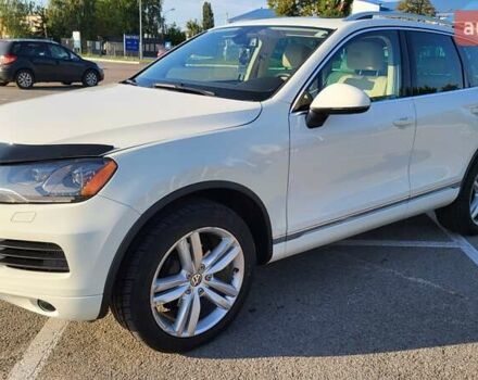 Белый Фольксваген Туарег, объемом двигателя 2.97 л и пробегом 320 тыс. км за 15400 $, фото 15 на Automoto.ua