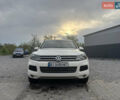 Білий Фольксваген Туарег, об'ємом двигуна 2.97 л та пробігом 296 тис. км за 16800 $, фото 14 на Automoto.ua
