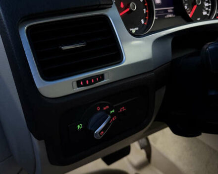 Белый Фольксваген Туарег, объемом двигателя 3.6 л и пробегом 296 тыс. км за 12900 $, фото 20 на Automoto.ua