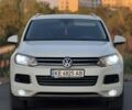 Білий Фольксваген Туарег, об'ємом двигуна 3 л та пробігом 200 тис. км за 18000 $, фото 6 на Automoto.ua