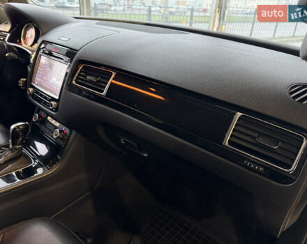 Белый Фольксваген Туарег, объемом двигателя 3.6 л и пробегом 280 тыс. км за 14500 $, фото 26 на Automoto.ua