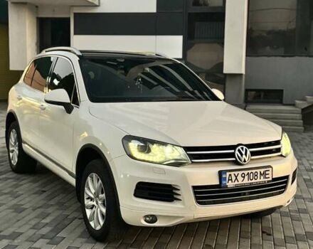 Білий Фольксваген Туарег, об'ємом двигуна 4.13 л та пробігом 195 тис. км за 26500 $, фото 10 на Automoto.ua