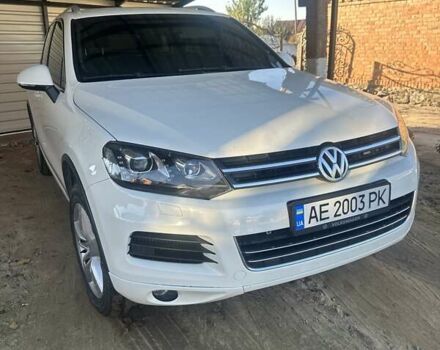 Белый Фольксваген Туарег, объемом двигателя 2.97 л и пробегом 230 тыс. км за 16500 $, фото 1 на Automoto.ua