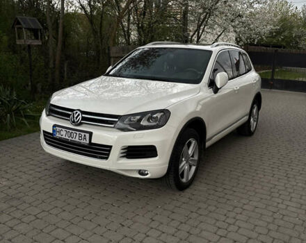 Белый Фольксваген Туарег, объемом двигателя 2.97 л и пробегом 221 тыс. км за 18500 $, фото 8 на Automoto.ua