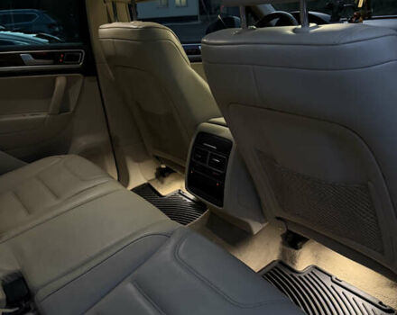 Белый Фольксваген Туарег, объемом двигателя 3.6 л и пробегом 296 тыс. км за 12900 $, фото 39 на Automoto.ua