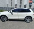 Белый Фольксваген Туарег, объемом двигателя 2.97 л и пробегом 250 тыс. км за 19000 $, фото 8 на Automoto.ua