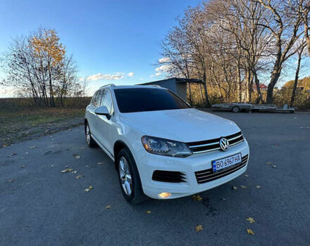 Белый Фольксваген Туарег, объемом двигателя 2.97 л и пробегом 269 тыс. км за 18500 $, фото 1 на Automoto.ua