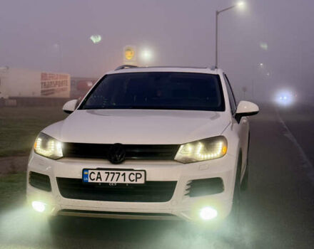 Білий Фольксваген Туарег, об'ємом двигуна 2.97 л та пробігом 298 тис. км за 19000 $, фото 8 на Automoto.ua