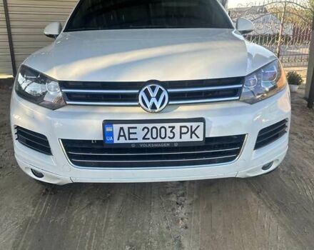 Білий Фольксваген Туарег, об'ємом двигуна 2.97 л та пробігом 250 тис. км за 15500 $, фото 7 на Automoto.ua