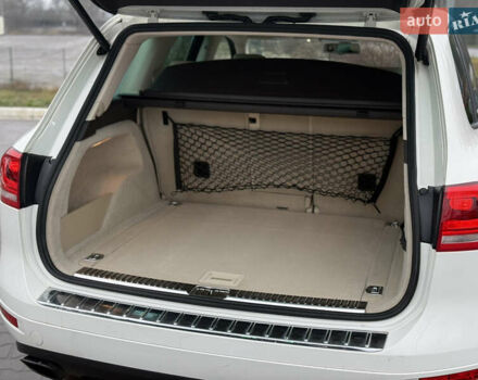 Белый Фольксваген Туарег, объемом двигателя 2.97 л и пробегом 189 тыс. км за 17450 $, фото 44 на Automoto.ua