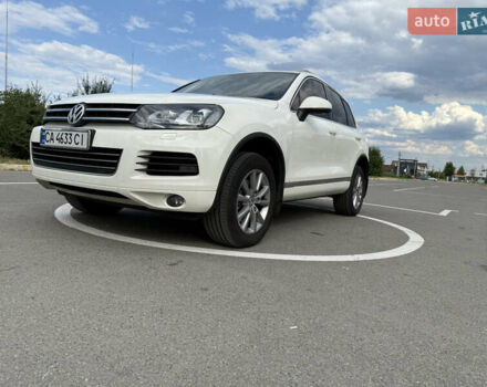 Белый Фольксваген Туарег, объемом двигателя 2.97 л и пробегом 267 тыс. км за 19900 $, фото 2 на Automoto.ua