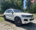 Белый Фольксваген Туарег, объемом двигателя 2.97 л и пробегом 261 тыс. км за 17999 $, фото 1 на Automoto.ua