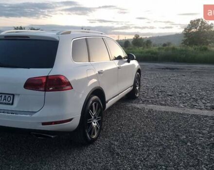 Белый Фольксваген Туарег, объемом двигателя 2.97 л и пробегом 332 тыс. км за 16500 $, фото 4 на Automoto.ua