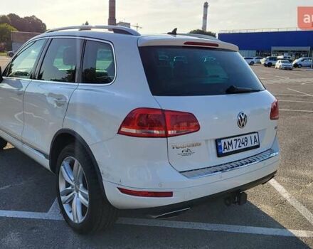 Белый Фольксваген Туарег, объемом двигателя 2.97 л и пробегом 320 тыс. км за 15400 $, фото 11 на Automoto.ua