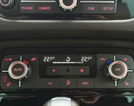 Белый Фольксваген Туарег, объемом двигателя 3 л и пробегом 189 тыс. км за 17450 $, фото 13 на Automoto.ua