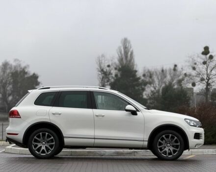 Белый Фольксваген Туарег, объемом двигателя 3 л и пробегом 189 тыс. км за 17450 $, фото 4 на Automoto.ua