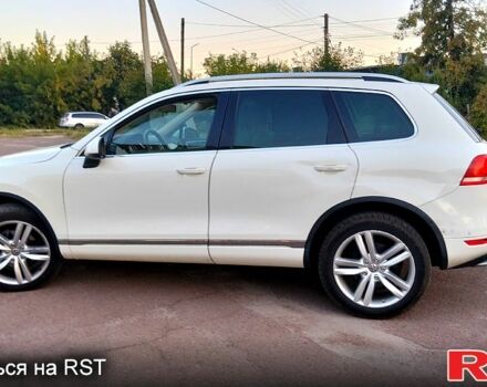 Білий Фольксваген Туарег, об'ємом двигуна 3 л та пробігом 320 тис. км за 15400 $, фото 1 на Automoto.ua