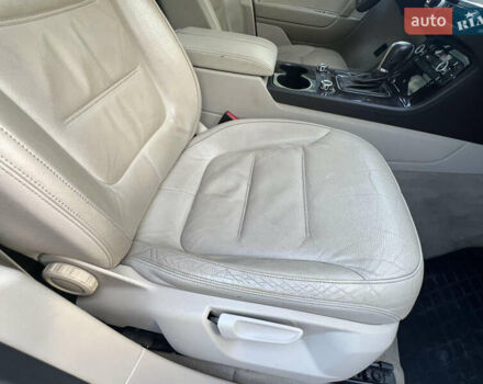 Белый Фольксваген Туарег, объемом двигателя 3.6 л и пробегом 181 тыс. км за 17770 $, фото 21 на Automoto.ua