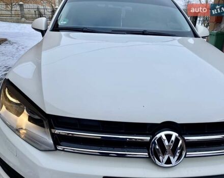 Белый Фольксваген Туарег, объемом двигателя 3 л и пробегом 290 тыс. км за 17999 $, фото 9 на Automoto.ua