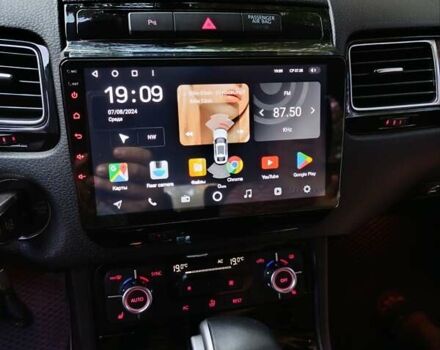 Белый Фольксваген Туарег, объемом двигателя 2.97 л и пробегом 250 тыс. км за 19000 $, фото 40 на Automoto.ua