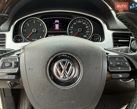 Белый Фольксваген Туарег, объемом двигателя 2.97 л и пробегом 267 тыс. км за 19900 $, фото 30 на Automoto.ua