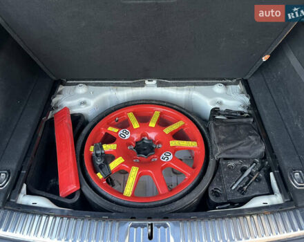 Белый Фольксваген Туарег, объемом двигателя 2.97 л и пробегом 262 тыс. км за 18500 $, фото 27 на Automoto.ua