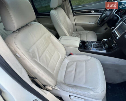 Белый Фольксваген Туарег, объемом двигателя 3.6 л и пробегом 181 тыс. км за 17770 $, фото 20 на Automoto.ua