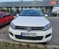 Белый Фольксваген Туарег, объемом двигателя 2.97 л и пробегом 240 тыс. км за 17900 $, фото 7 на Automoto.ua