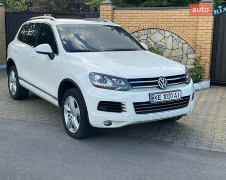 Белый Фольксваген Туарег, объемом двигателя 3.6 л и пробегом 181 тыс. км за 17770 $, фото 3 на Automoto.ua