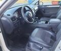 Белый Фольксваген Туарег, объемом двигателя 2.97 л и пробегом 411 тыс. км за 16000 $, фото 1 на Automoto.ua