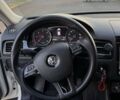 Білий Фольксваген Туарег, об'ємом двигуна 3 л та пробігом 200 тис. км за 18000 $, фото 10 на Automoto.ua