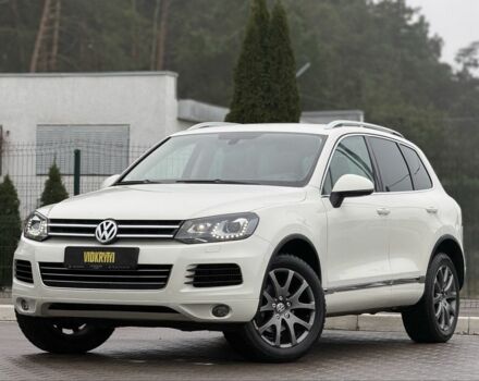 Белый Фольксваген Туарег, объемом двигателя 3 л и пробегом 189 тыс. км за 17450 $, фото 1 на Automoto.ua