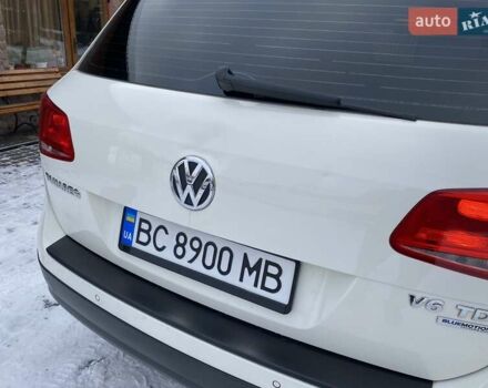 Белый Фольксваген Туарег, объемом двигателя 3 л и пробегом 290 тыс. км за 17999 $, фото 7 на Automoto.ua