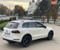 Білий Фольксваген Туарег, об'ємом двигуна 2.97 л та пробігом 230 тис. км за 14800 $, фото 4 на Automoto.ua