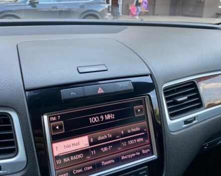 Белый Фольксваген Туарег, объемом двигателя 0 л и пробегом 320 тыс. км за 16500 $, фото 4 на Automoto.ua