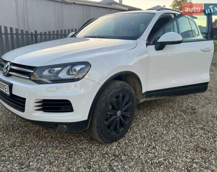 Білий Фольксваген Туарег, об'ємом двигуна 2.97 л та пробігом 337 тис. км за 18500 $, фото 27 на Automoto.ua