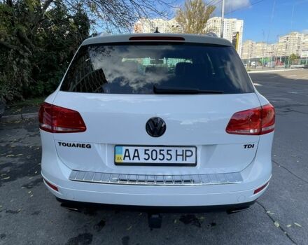 Белый Фольксваген Туарег, объемом двигателя 3 л и пробегом 152 тыс. км за 19500 $, фото 6 на Automoto.ua