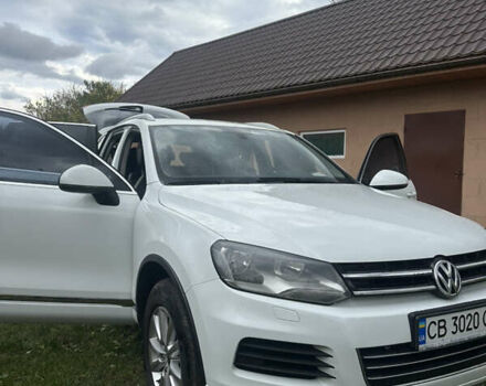 Белый Фольксваген Туарег, объемом двигателя 2.97 л и пробегом 247 тыс. км за 20999 $, фото 9 на Automoto.ua