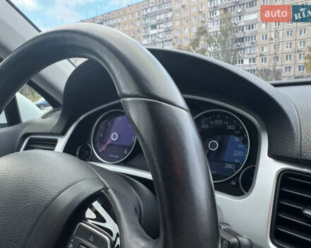 Белый Фольксваген Туарег, объемом двигателя 2.97 л и пробегом 209 тыс. км за 20500 $, фото 17 на Automoto.ua