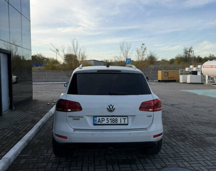 Білий Фольксваген Туарег, об'ємом двигуна 2.97 л та пробігом 265 тис. км за 17500 $, фото 7 на Automoto.ua