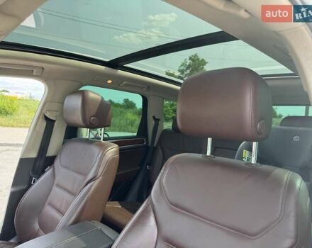 Белый Фольксваген Туарег, объемом двигателя 2.97 л и пробегом 177 тыс. км за 22333 $, фото 18 на Automoto.ua