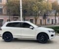 Білий Фольксваген Туарег, об'ємом двигуна 3 л та пробігом 235 тис. км за 14800 $, фото 5 на Automoto.ua