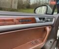 Білий Фольксваген Туарег, об'ємом двигуна 3.6 л та пробігом 272 тис. км за 17500 $, фото 12 на Automoto.ua